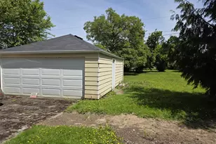 811 Lewis Ave, Sumner, WA 98390 - Photo 9