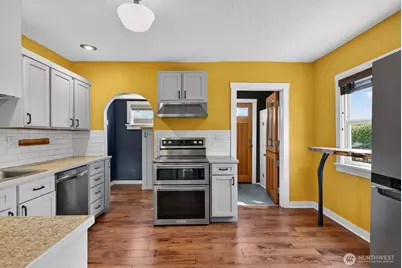 1825 Rucker Avenue, Everett, WA 98201 - Photo 13