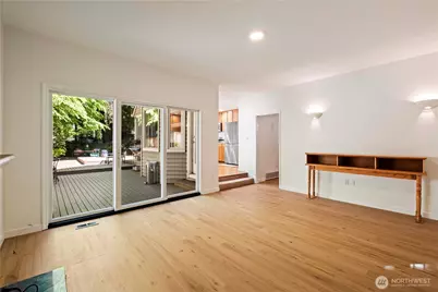 22214 NE 28th Place, Sammamish, WA 98074 - Photo 9
