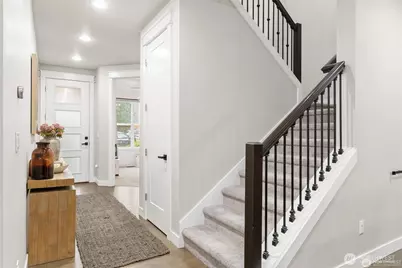 8218 37th Place NE, Marysville, WA 98270 - Photo 9
