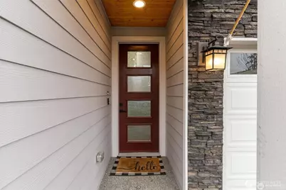 8218 37th Place NE, Marysville, WA 98270 - Photo 3