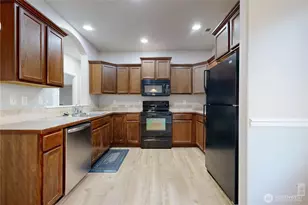 1143 Southwest Carver Street, College Place, WA 99324 - Photo 5