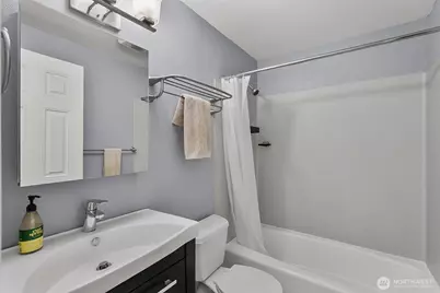 2114 186th Place SE, Bothell, WA 98012 - Photo 29