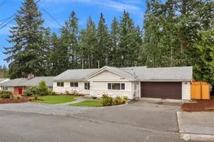 20008 Meridian Pl N, Shoreline, WA 98133 - Photo 3