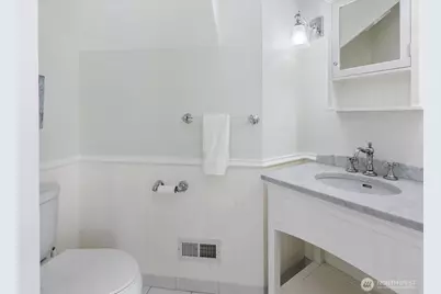 18 174th Street SW, Bothell, WA 98012 - Photo 17