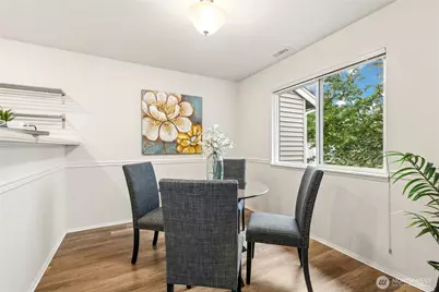 25235 SE Klahanie Boulevard #E305, Sammamish, WA 98029 - Photo 7