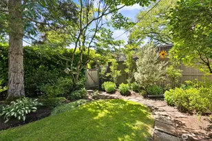 2615 E Garfield St, Seattle, WA 98112 - Photo 27