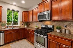 2124 Lakewood Dr SE, Olympia, WA 98501 - Photo 7