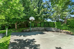 10030 Holly Dr, Everett, WA 98204 - Photo 25