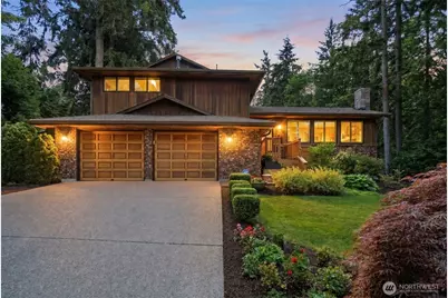 1526 S Lake Stickney Drive, Lynnwood, WA 98087 - Photo 1