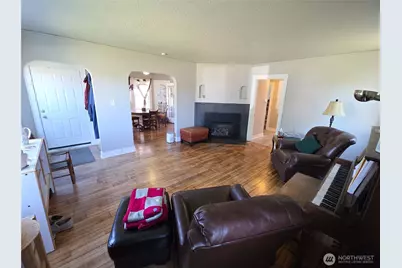 911 Alder, Hoquiam, WA 98550 - Photo 5