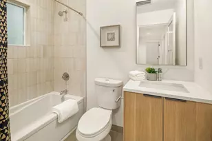 537 N 70th St, Seattle, WA 98103 - Photo 19