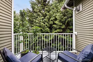 12712 Admiralty Way, Everett, WA 98204 - Photo 3