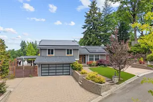 12302 SE 46th Ct, Bellevue, WA 98006 - Photo 1