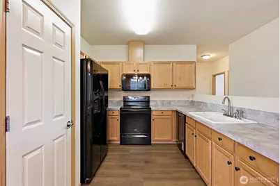 18615 101st Avenue Ct E #260, Puyallup, WA 98375 - Photo 5