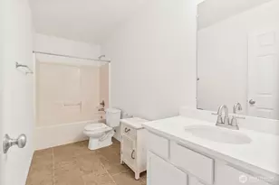 34922 SE Swenson St, Snoqualmie, WA 98065 - Photo 27