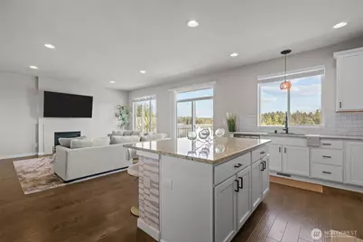 19042 123rd Avenue SE, Renton, WA 98058 - Photo 9