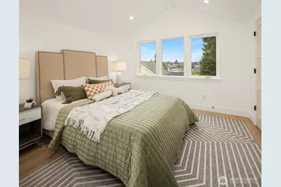 533 B N 70th Street, Seattle, WA 98103 - Photo 15