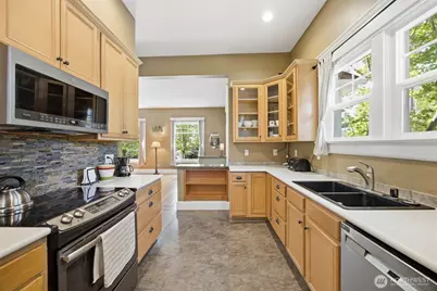 2430 Willams Street, Bellingham, WA 98226 - Photo 33