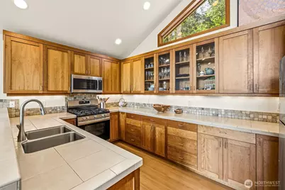 2986 Hales Passage Drive, Lummi Island, WA 98262 - Photo 15