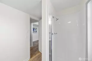 6215 122nd Ave SE, Bellevue, WA 98006 - Photo 31