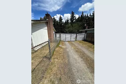 2712 67th Avenue W, University Place, WA 98466 - Photo 7