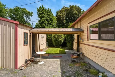 100 W Dayton Avenue, Dayton, WA 99328 - Photo 23