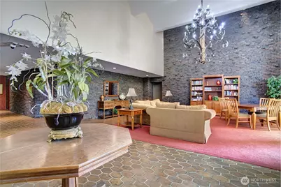 4545 Sand Point Way NE #302, Seattle, WA 98105 - Photo 17