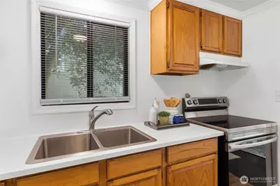 12656 74th Place S, Seattle, WA 98178 - Photo 11