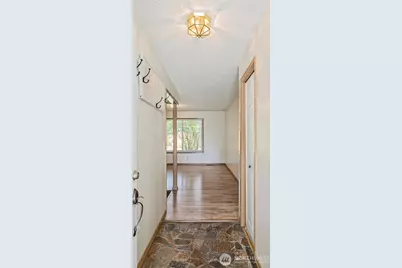 5208 Brentwood Drive SE, Lacey, WA 98503 - Photo 3