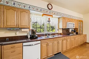 5611 S Doss Rd, Port Angeles, WA 98362 - Photo 7