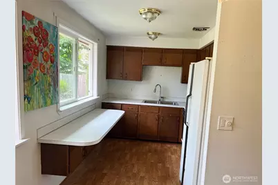 30213 23rd Avenue S, Federal Way, WA 98003 - Photo 5