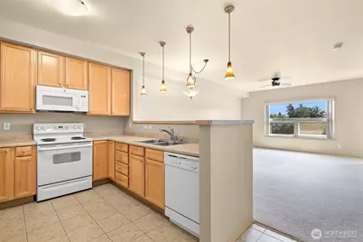 516 Darby Drive #309, Bellingham, WA 98226 - Photo 9