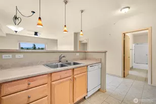 516 Darby Dr, Bellingham, WA 98226 - Photo 7