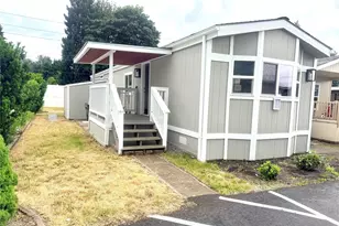 210 37th St SE, Auburn, WA 98002 - Photo 1