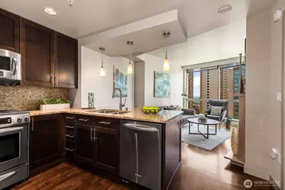 10610 NE 9th Place #1603, Bellevue, WA 98004 - Photo 5
