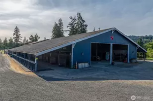 418 NW Hayes Rd, Woodland, WA 98674 - Photo 5