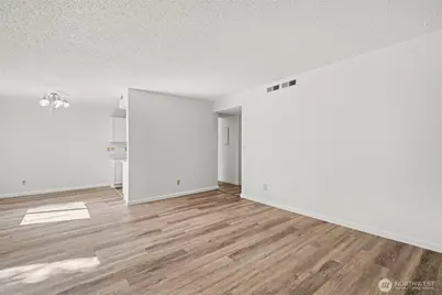14148 74th Place NE #A, Kirkland, WA 98034 - Photo 7