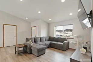 2468 3rd St SE, East Wenatchee, WA 98802 - Photo 7