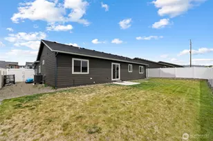 2468 3rd St SE, East Wenatchee, WA 98802 - Photo 25