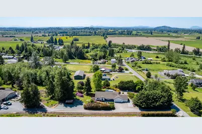 22736 Buchanan Street, Mount Vernon, WA 98273 - Photo 33