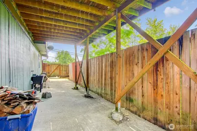 707 Alvord Avenue N, Kent, WA 98031 - Photo 27
