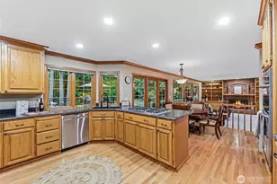 21310 NE 101st Ct, Redmond, WA 98053 - Photo 11