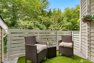 801 Rainier Ave N, Renton, WA 98057 - Photo 11