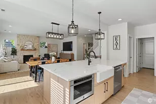 27442 209th Ct SE, Maple Valley, WA 98038 - Photo 13