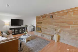 24303 59th Ave W, Mountlake Terrace, WA 98043 - Photo 7