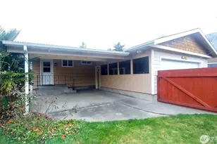 27407 Cedarhome Rd, Stanwood, WA 98292 - Photo 5