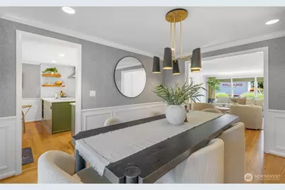 3657 W Viewmont Way W, Seattle, WA 98199 - Photo 11