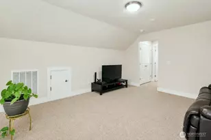 19607 25th Dr SE, Bothell, WA 98012 - Photo 23