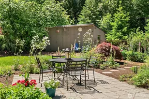11323 E Riverside Dr, Bothell, WA 98011 - Photo 31